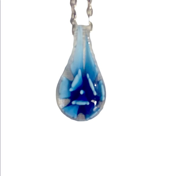 Boho Glass Design Necklace - Picture 2 of 3